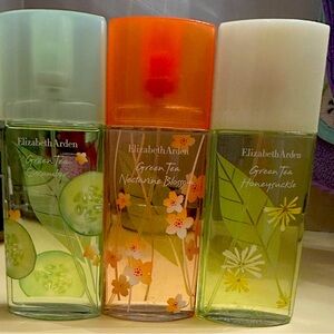 Elizabeth Arden Green Tea Honeysuckle, Cucumber and Nectarine Blossom Sprays 3.3